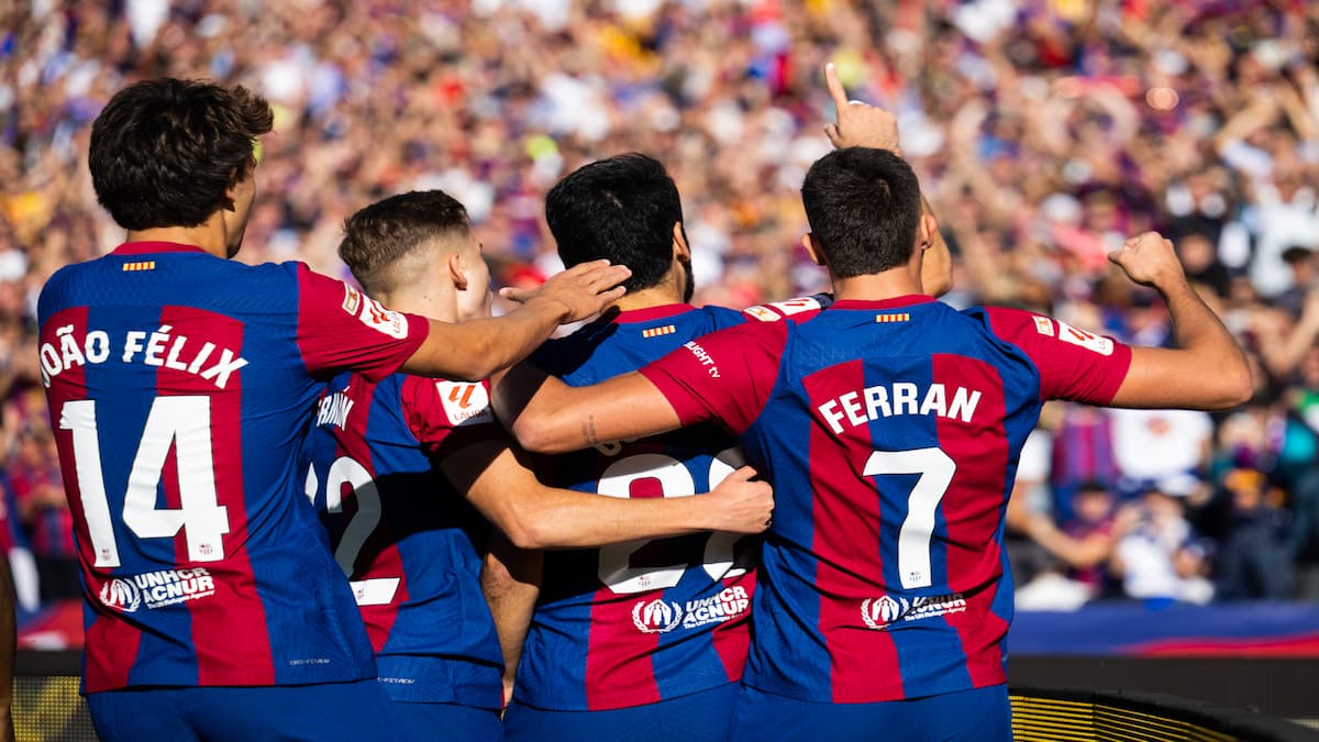 Barça di Ujung Bahaya: Ketika Garis Pertahanan Tinggi Menjadi Titik Lemah