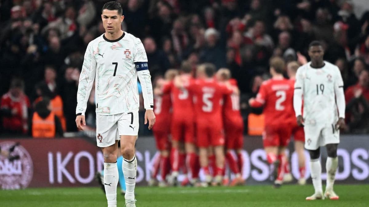 Portugal Tumbang dari Irlandia: CR7 Dikartu Merah dalam Laga Panas di Aviva Stadium