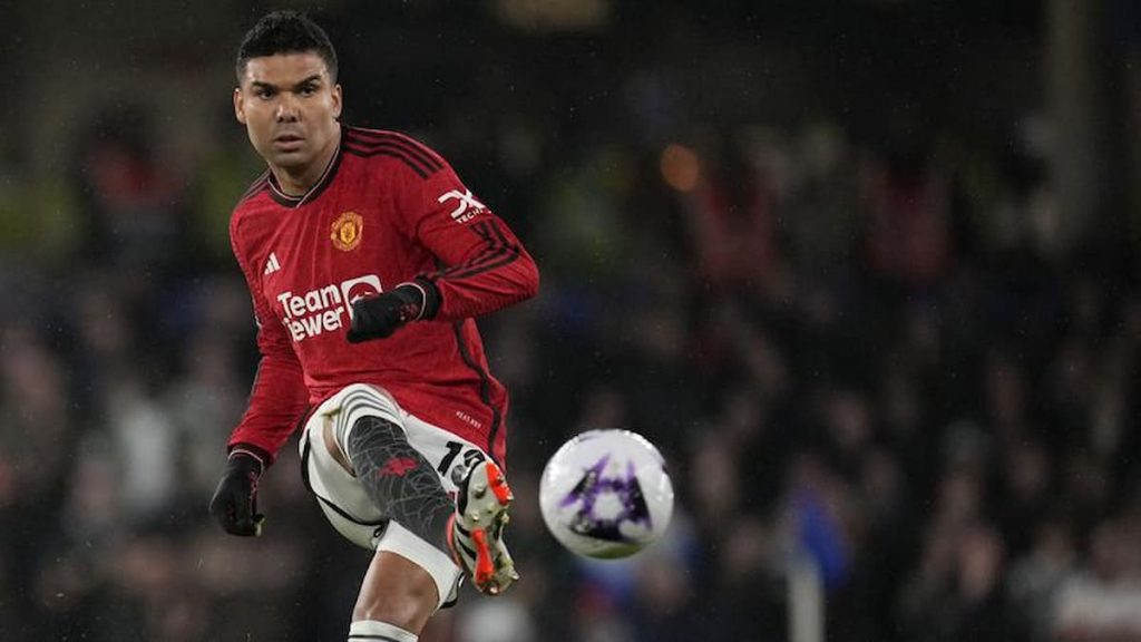 Kontrak Baru di Ujung Jalan: Man United Siapkan Penawaran Ulang untuk Casemiro