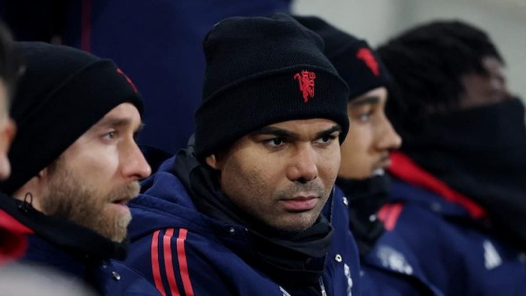 Kontrak Baru di Ujung Jalan: Man United Siapkan Penawaran Ulang untuk Casemiro