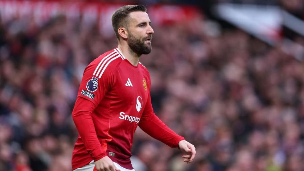 Luke Shaw: Bek yang Dulu Diremehkan, Sekarang Jadi Dinding Kokoh di Pertahanan MU