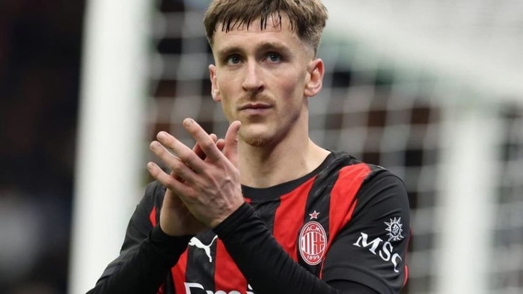 Alexis Saelemaekers Resmi Perpanjang Kontrak