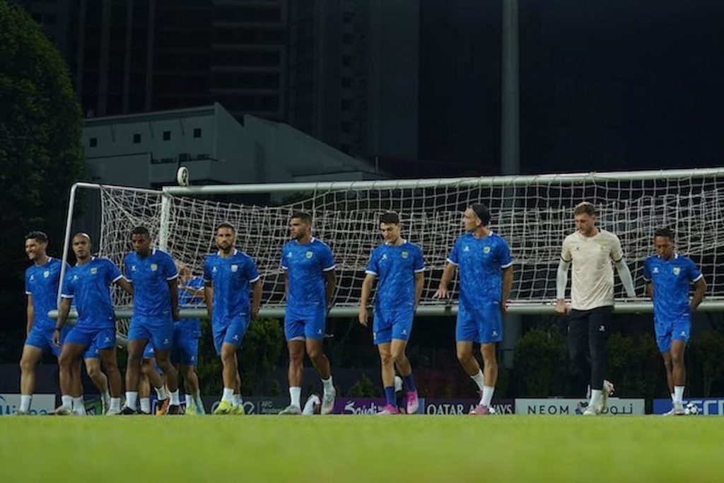 Persib Tanpa Pelatih, Asisten Kroasia Siap Pimpin Jika Hodak Absen Lawan Borneo FC