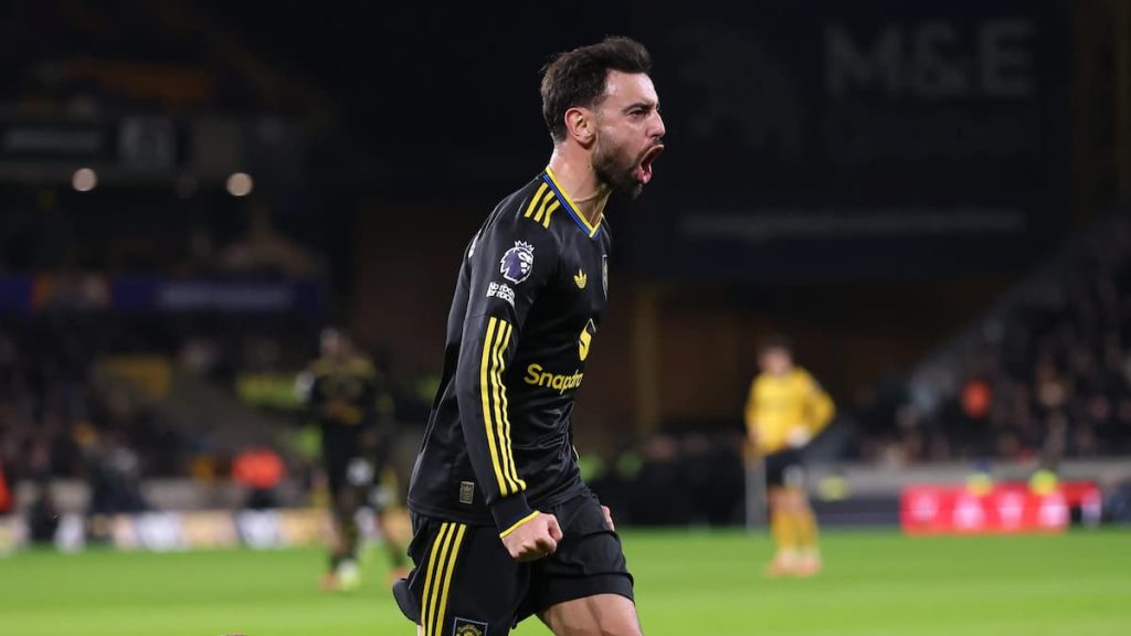 Patrice Evra: Sisi Negatif Kepemimpinan Bruno Fernandes sebagai Kapten Manchester United