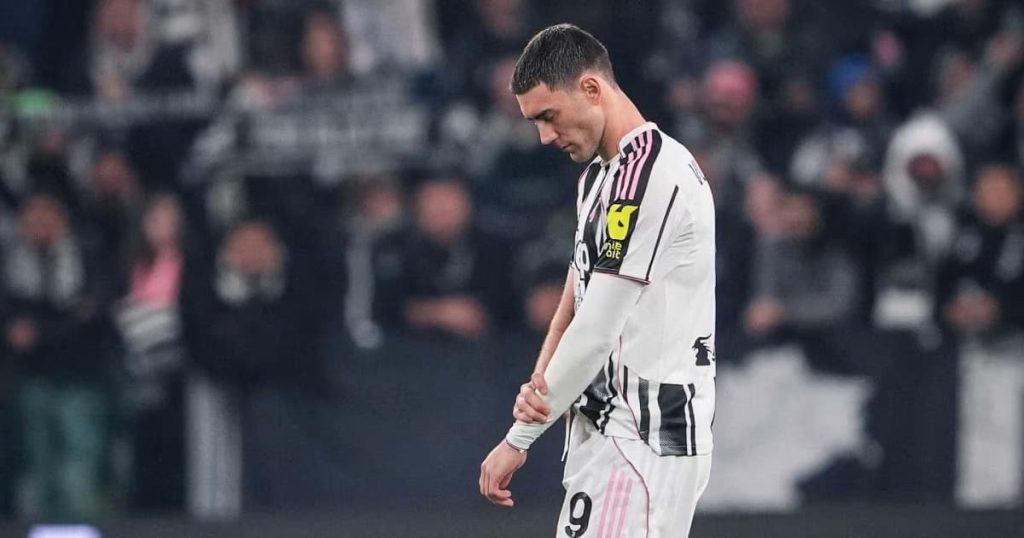 Vlahović Kena Cedera Parah: Juventus Deg-degan, Kontrak Makin Menggantung